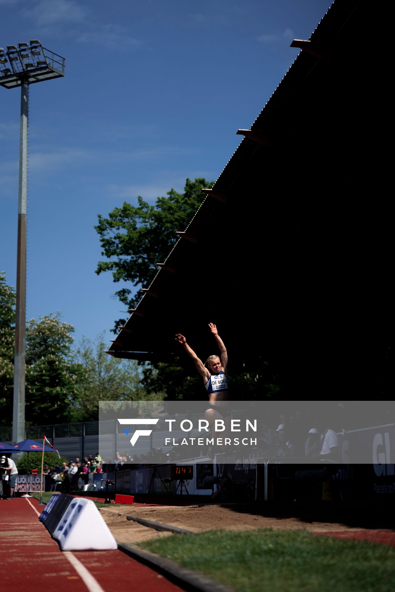 Paula de Boer (MTV Luebeck) beim Weitsprung am 08.05.2022 beim Stadtwerke Ratingen Mehrkampf-Meeting 2022 in Ratingen